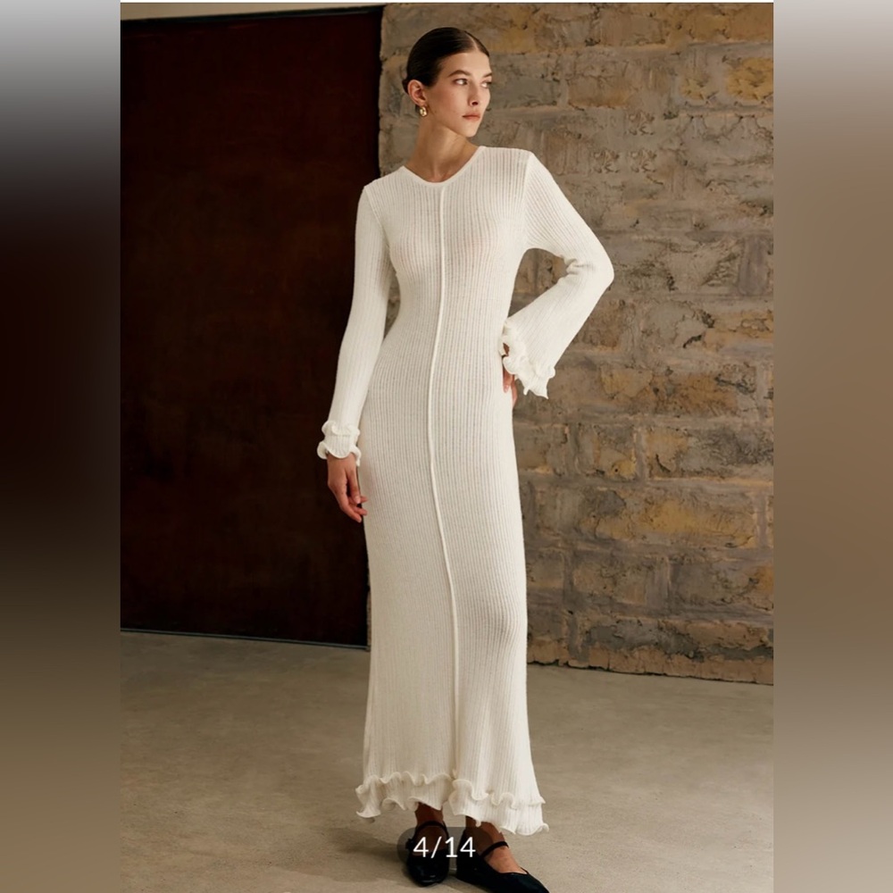 Piping Ruffle Knit Dress